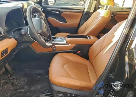 2023 Toyota Highlander Hybrid Limited z USA, uszkodzony, nr VIN 5TDEBRCH5PS128702